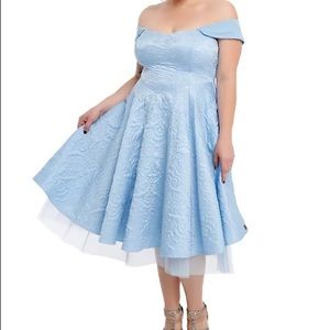 Hot Topic NWT Cinderella plus size 26 bundle